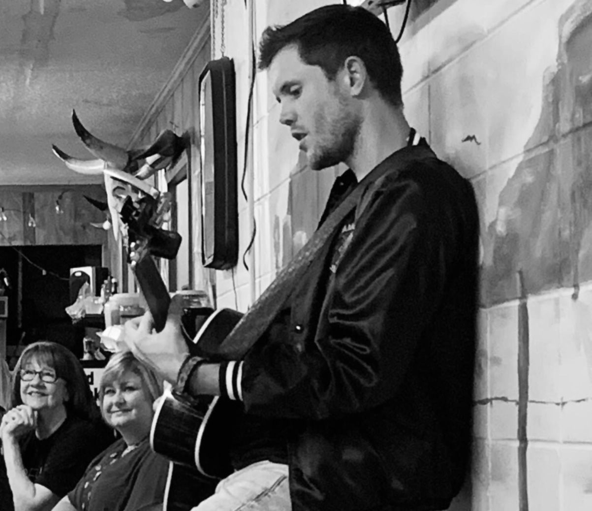 mcj-2019-08-14-news-nashville-writers-roundhouse